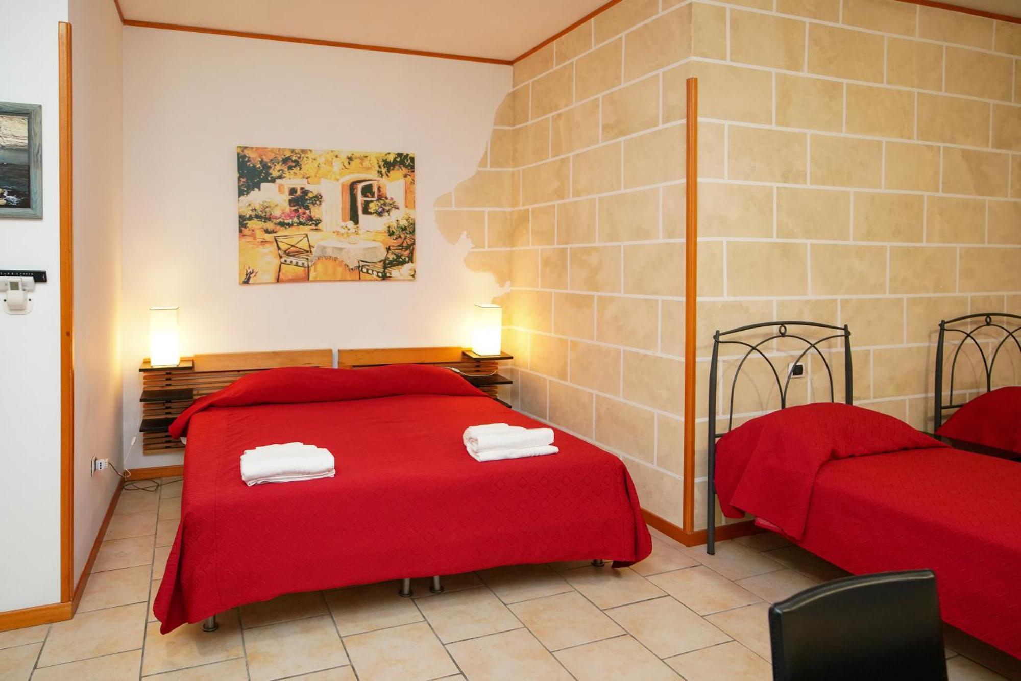 Residence Lupiae Lecce Exterior foto